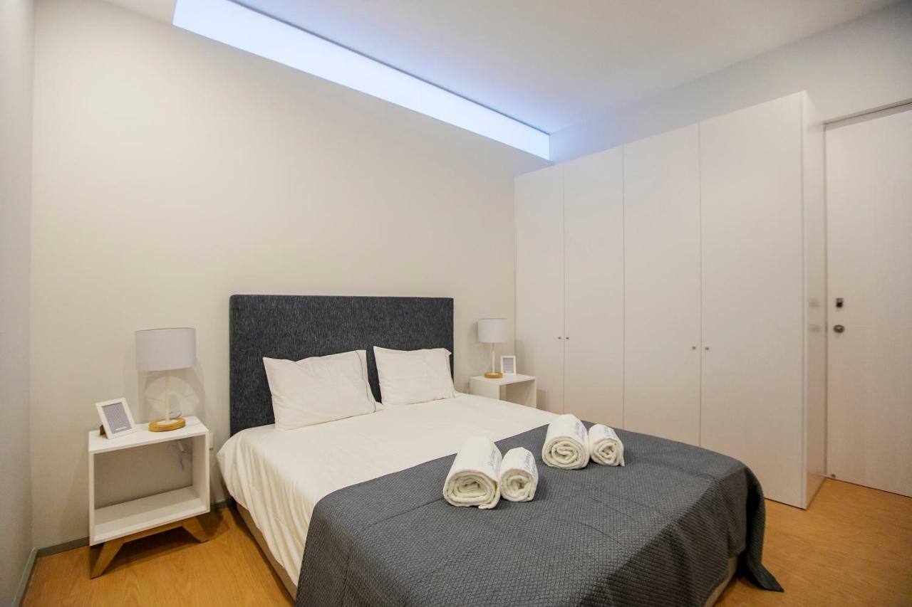 Santa Catarina Downtown III Apartment Порто Екстериор снимка